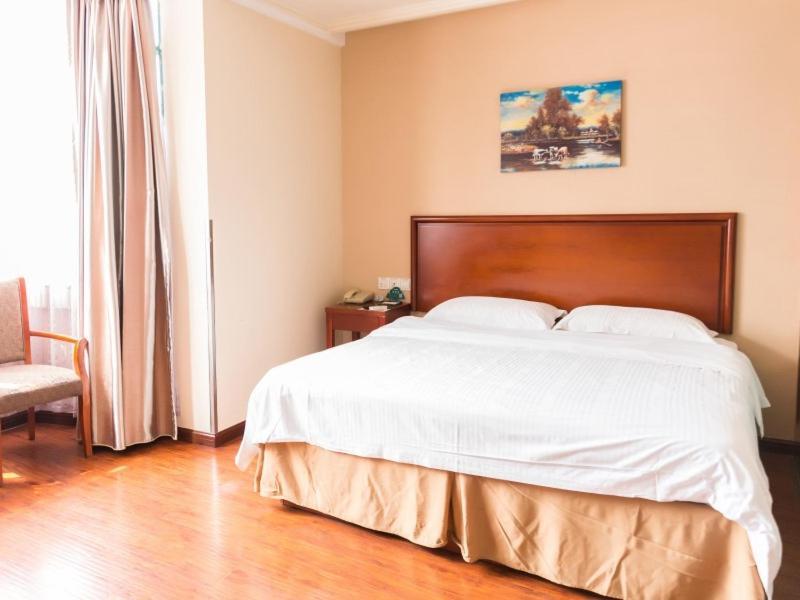 Greentree Inn Jiangsu Suzhou Kunshan High Speed Rail Station Hengshan Road Express Hotel Zewnętrze zdjęcie