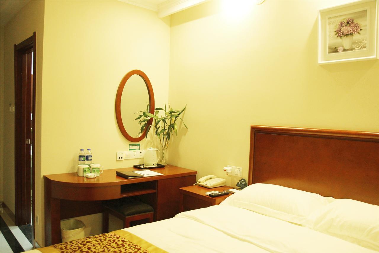 Greentree Inn Jiangsu Suzhou Kunshan High Speed Rail Station Hengshan Road Express Hotel Zewnętrze zdjęcie
