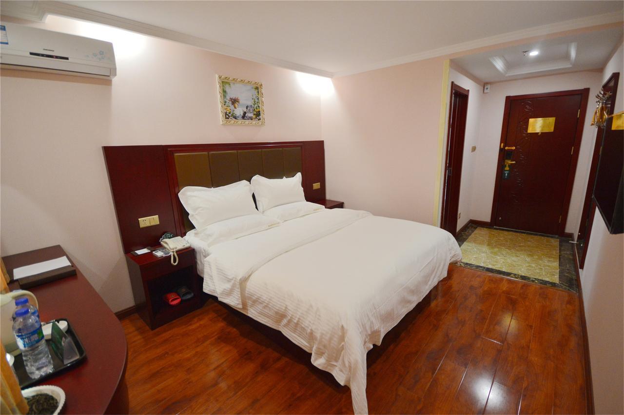 Greentree Inn Jiangsu Suzhou Kunshan High Speed Rail Station Hengshan Road Express Hotel Zewnętrze zdjęcie
